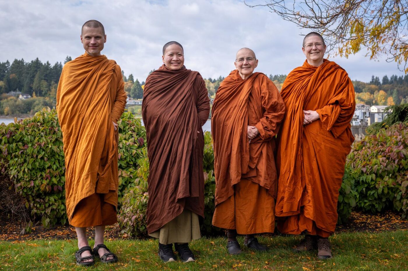 At Passaddhi Vihara in Olympia, WA with (from left) Ajahn Nisabho, Ajahn Munissara, Ayya Suvijjānā and Ayya Niyyānika