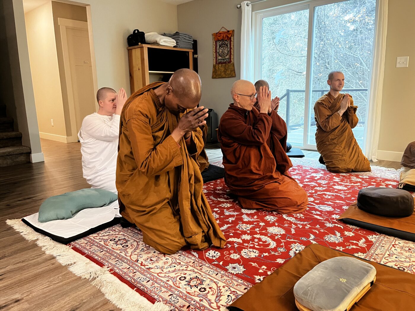 A visit to Parayana Vihara